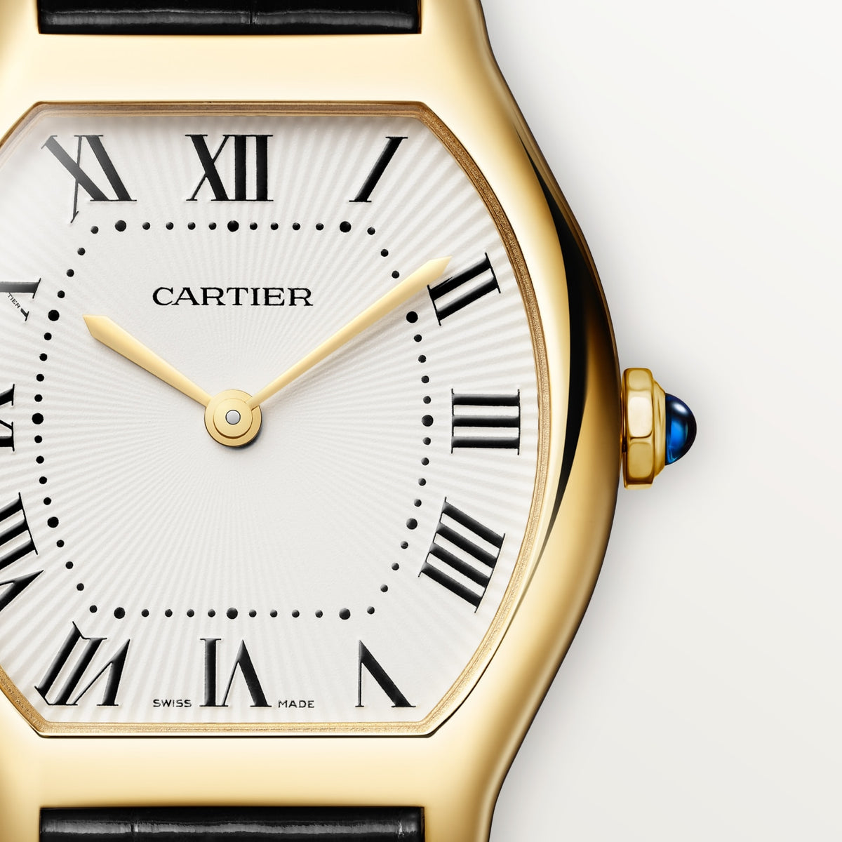 Reloj Cartier Tortue Pequeño Oro Amarillo WGTO0015