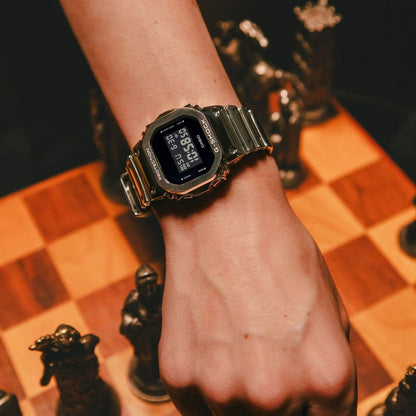 Reloj Casio G-Shock GM-5600YM-8A8DR