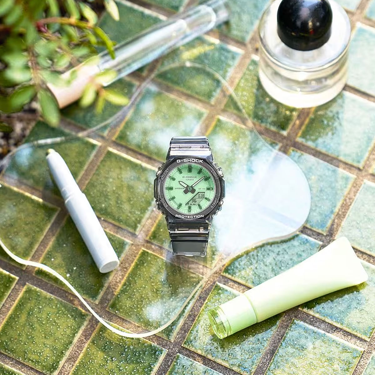 Reloj Casio G-Shock GMA-P2100SR-1ADR