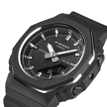 Reloj Casio G-Shock GMA-P2110-1ADR