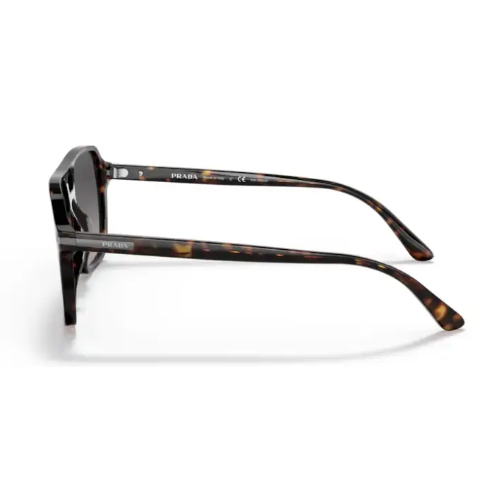 Gafas de sol PRADA 20YS 2AU09G Gris Degradé Polarizado en superficie blanca