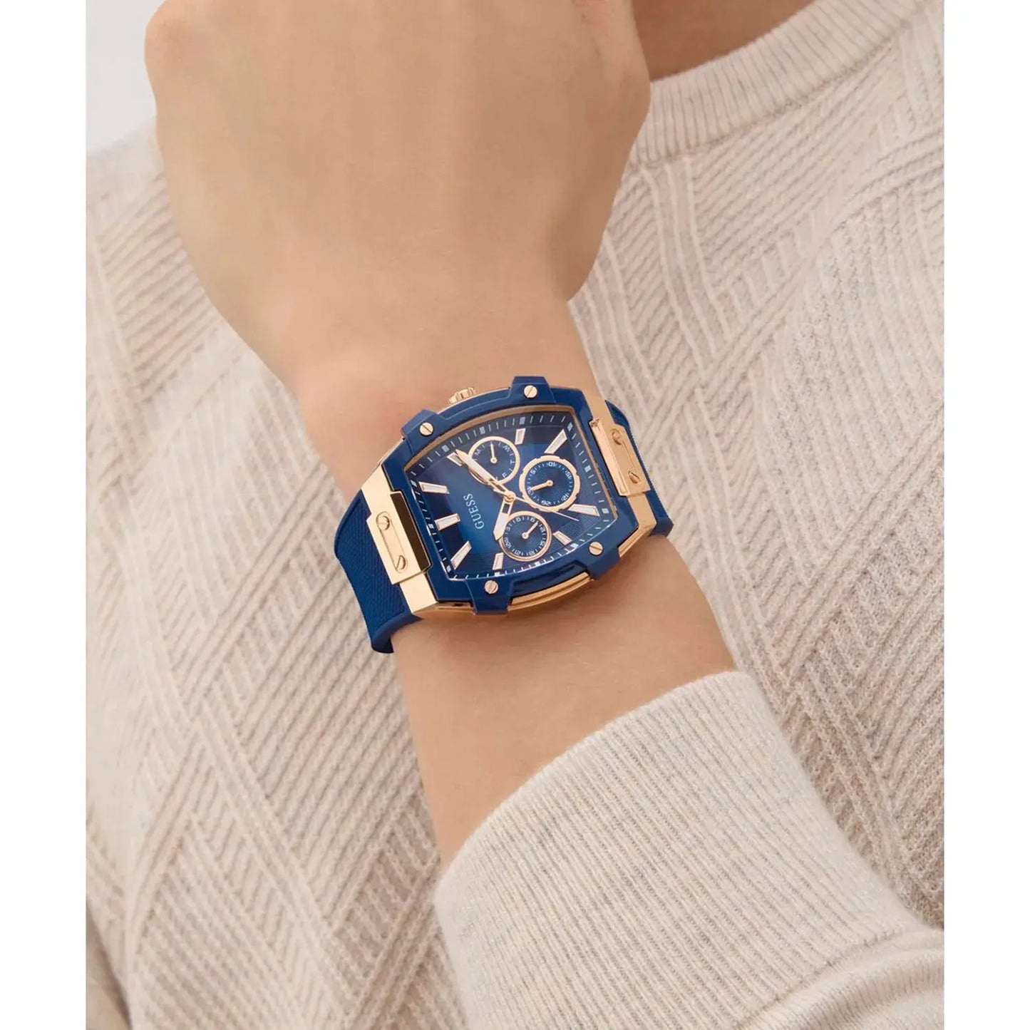 Reloj Guess GW0956G4 GUESS